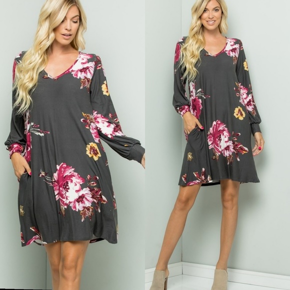 Dresses & Skirts - LAST 1! Gorgeous floral puff sleeve dress